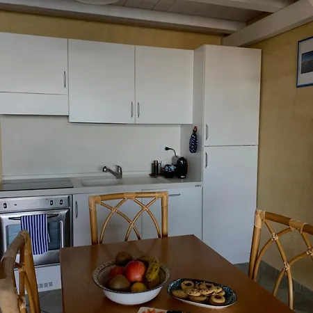 Aurora House -vista Mare Mozzafiato E Parcheggio Privato