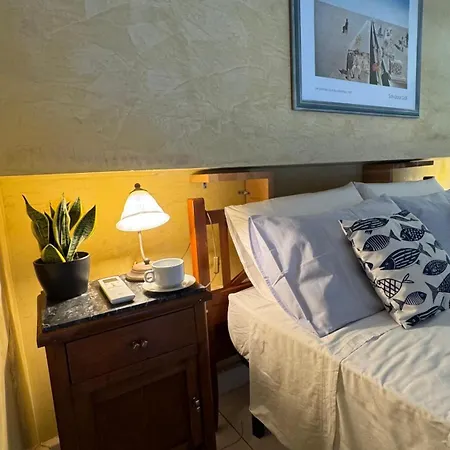 Aurora House -vista Mare Mozzafiato E Parcheggio Privato