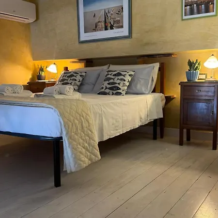 Aurora House -vista Mare Mozzafiato E Parcheggio Privato Daire *