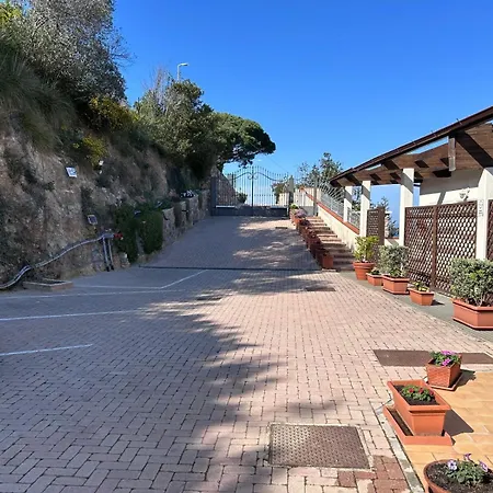 Daire Aurora House -vista Mare Mozzafiato E Parcheggio Privato Porto Santo Stefano (Grosseto)